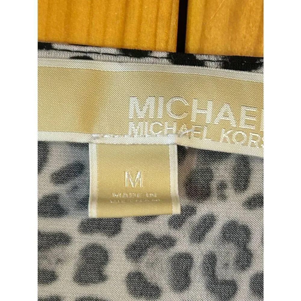 Michael Kors Black White Animal Print Split Flutter Blouse Size Medium (5236)